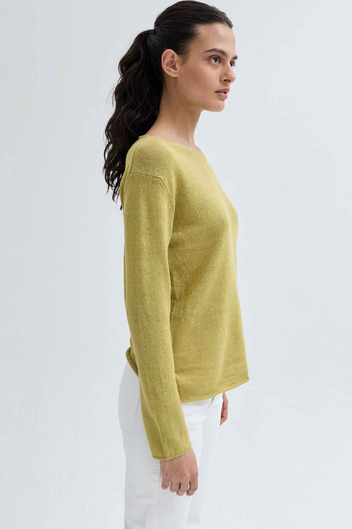 awada_sweater-escote-redondo_00-04-2024__picture-54162