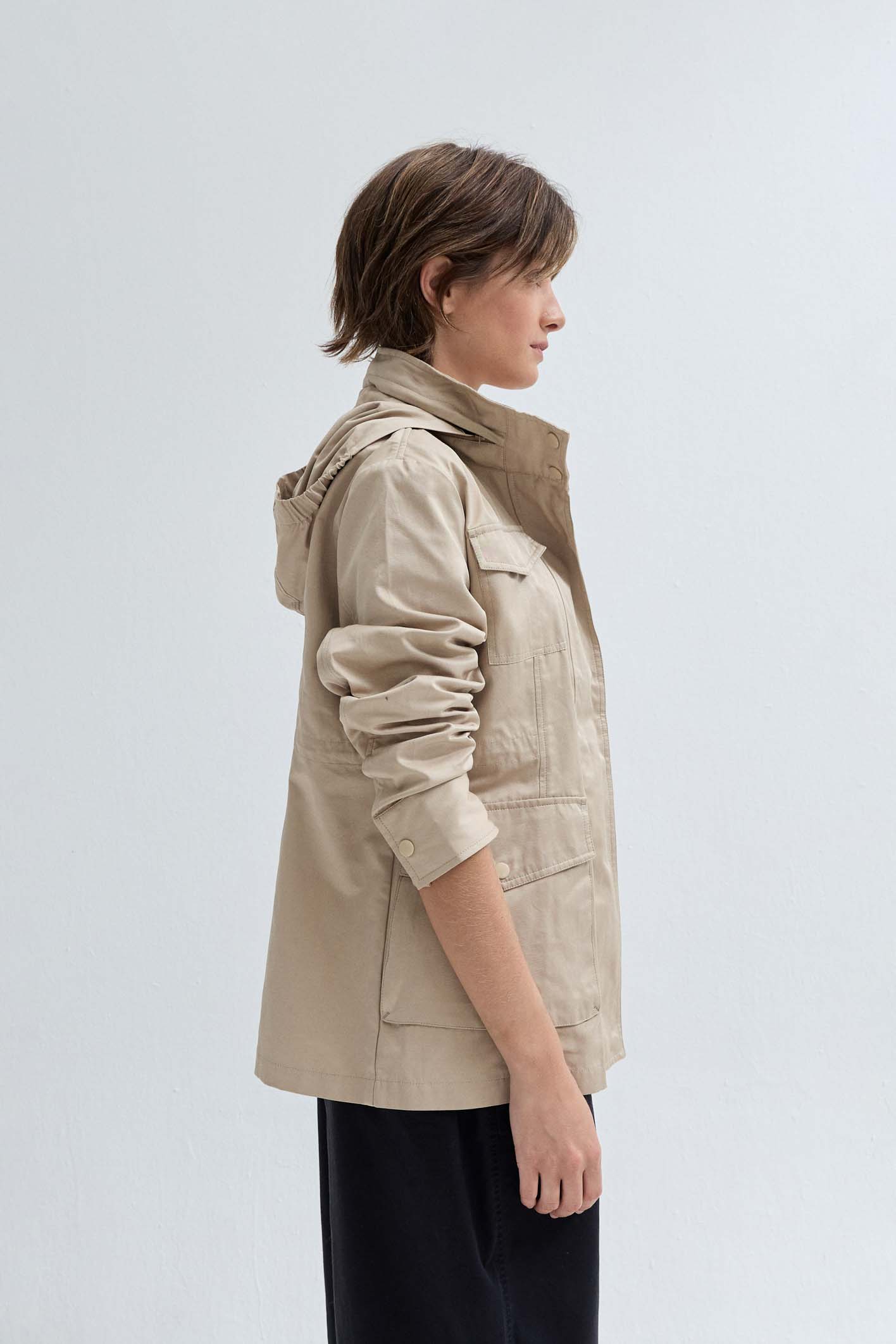 awada_campera-gabardina_51-27-2024__picture-54166