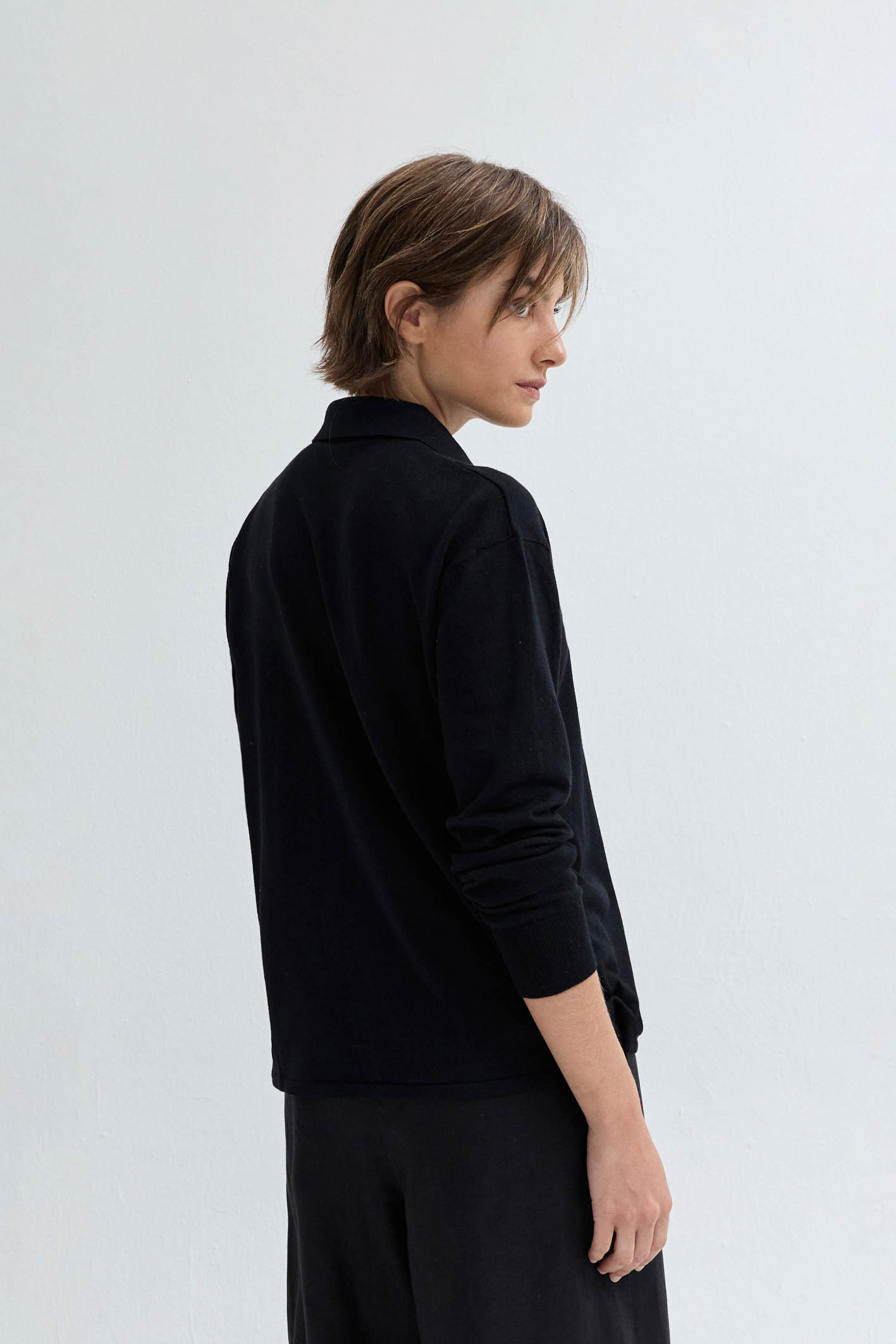 awada_cardigan-cuello-polo_24-04-2024__picture-54172