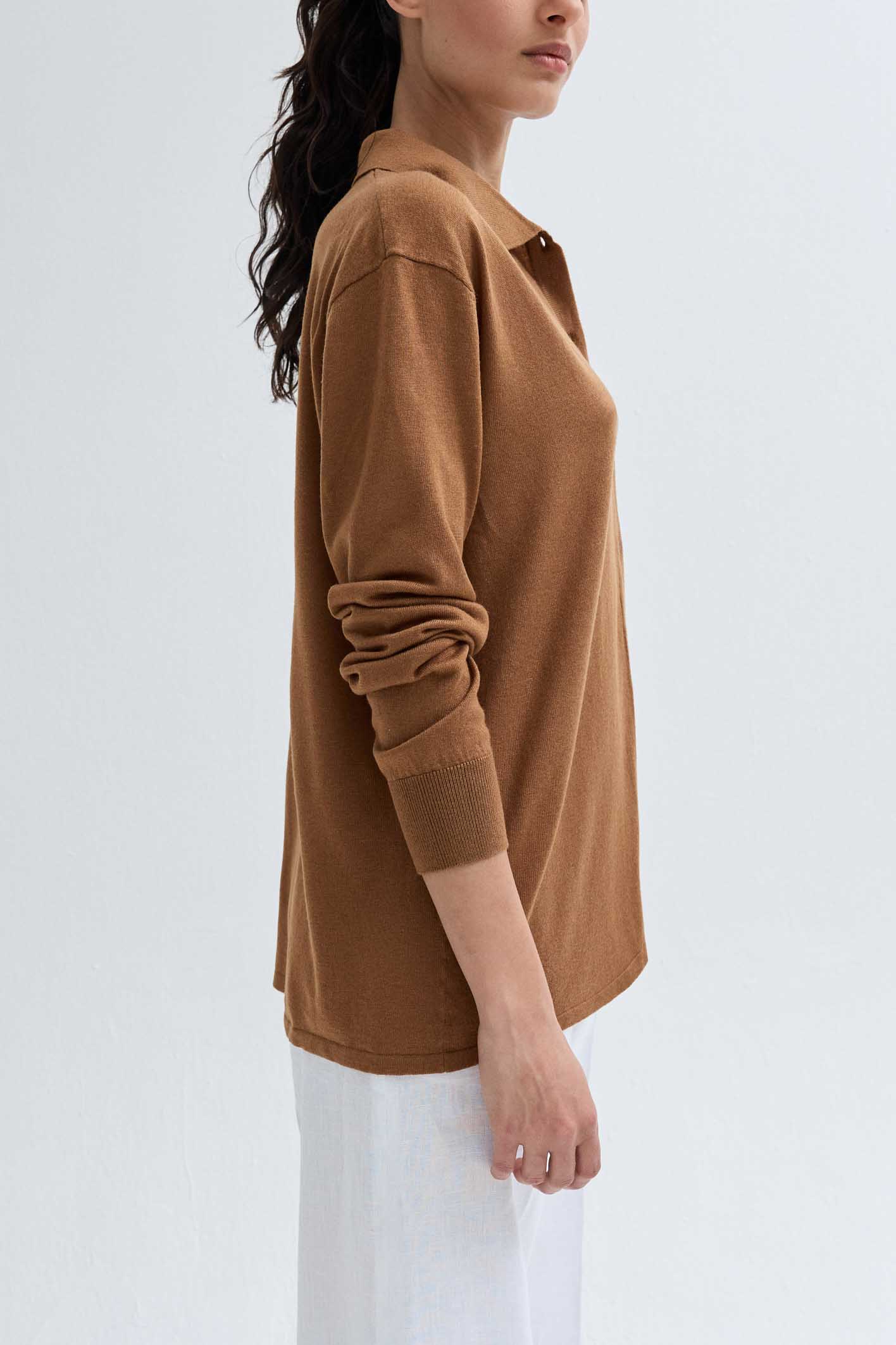 awada_cardigan-cuello-polo_24-04-2024__picture-54358