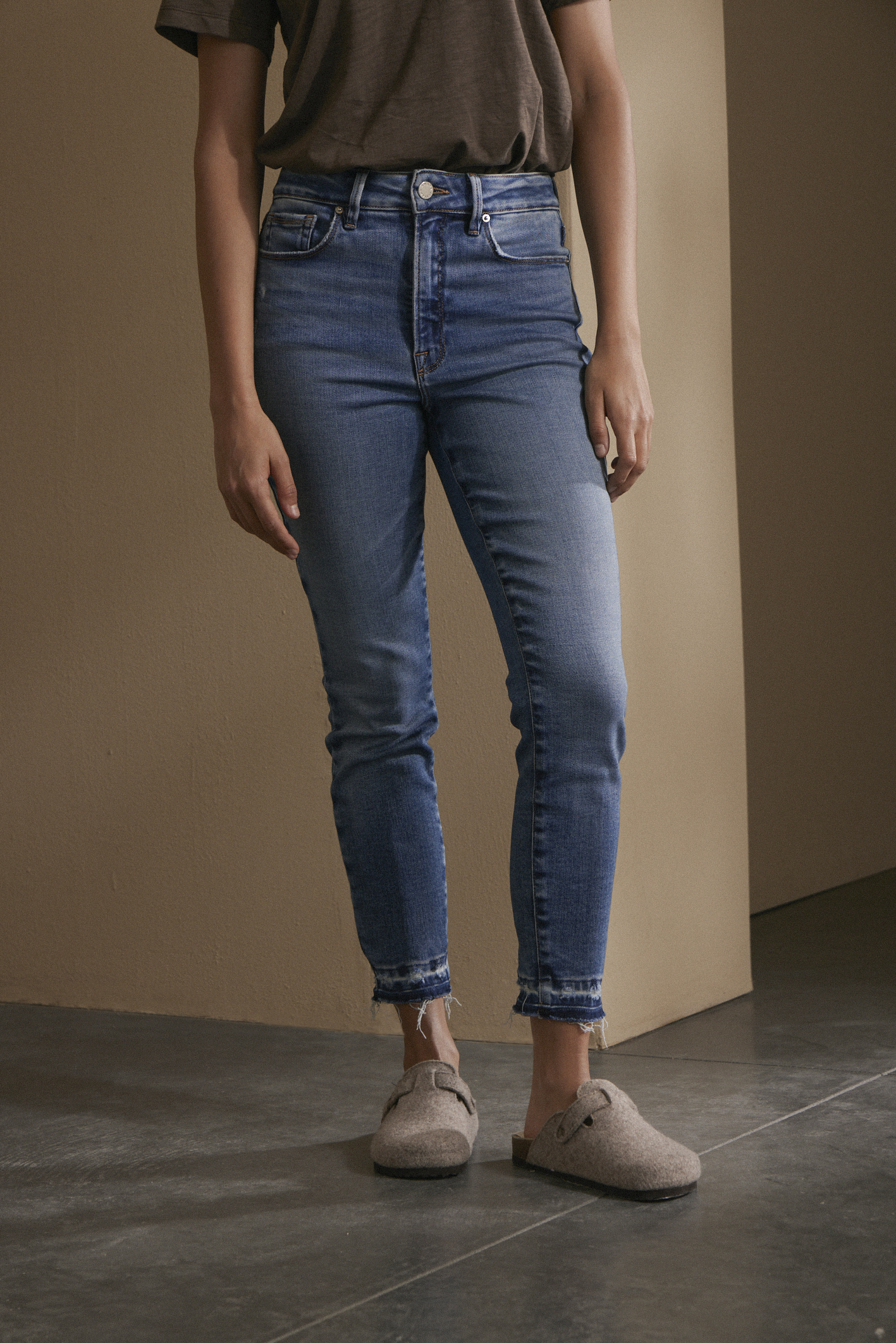 awada_jean-premium-slim-blue_21-26-2025__picture-57334